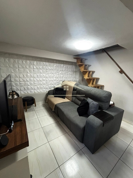 IMÓVEL COM PERFIL DE INVESTIMENTO OU MULTIFAMILIAR EM COLOMBO: 45ª foto da galeria de imagens do imóvel