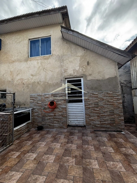 IMÓVEL COM PERFIL DE INVESTIMENTO OU MULTIFAMILIAR EM COLOMBO: 28ª foto da galeria de imagens do imóvel