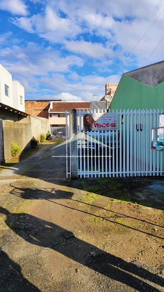 VENDE-SE SOBRADO  NO GUARATUBA 399MIL.: 2ª foto da galeria de imagens do imóvel
