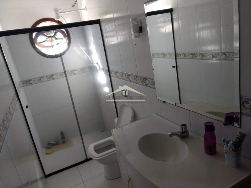 Casa ampla e espaçosa, ideal para quem busca conforto, praticidade e u: 18ª foto da galeria de imagens do imóvel