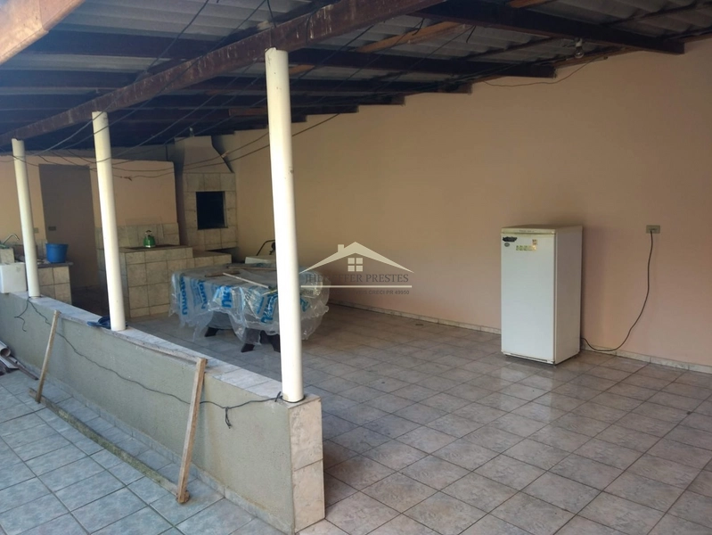 Casa ampla e espaçosa, ideal para quem busca conforto, praticidade e u: 2ª foto da galeria de imagens do imóvel