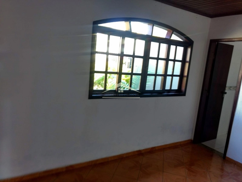 Casa ampla e espaçosa, ideal para quem busca conforto, praticidade e u: 9ª foto da galeria de imagens do imóvel