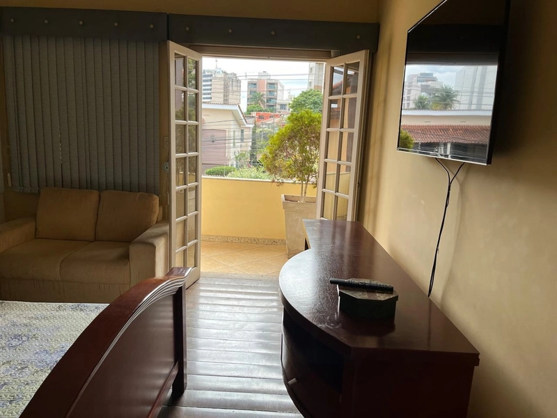 CASA COM 4 QUARTOS (1 SUÍTE) NO JARDIM AMÁLIA: 17ª foto da galeria de imagens do imóvel