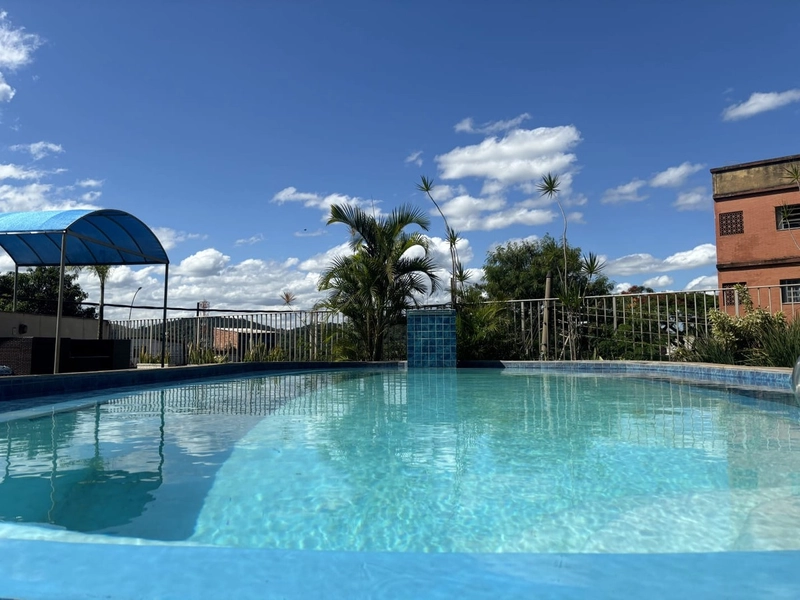 Apartamento de 2 Quartos no Jardim Amália II: 1ª foto da galeria de imagens do imóvel