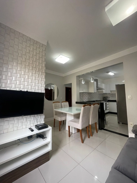 Apartamento de 2 Quartos Mobiliado na Vila Santa Cecília: 2ª foto da galeria de imagens do imóvel