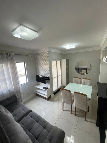 Apartamento de 2 Quartos Mobiliado na Vila Santa Cecília: 1ª foto da galeria de imagens do imóvel
