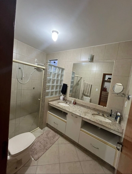 Casa de 4 quartos (sendo 1 suíte) na Morada da Colina: 9ª foto da galeria de imagens do imóvel