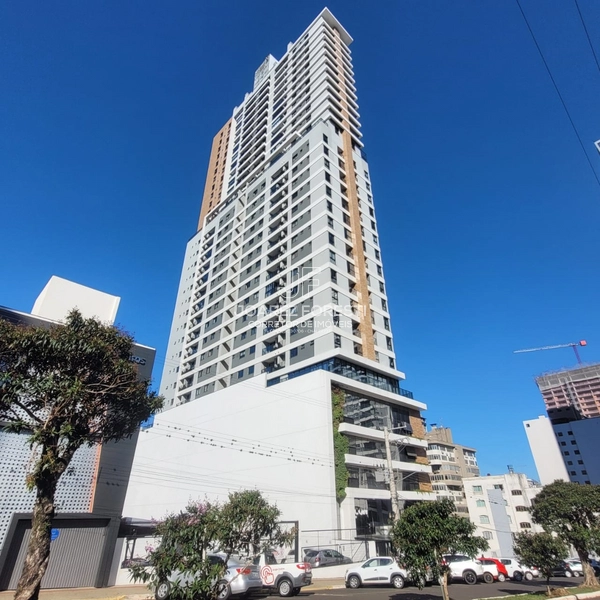 Apartamentao uma quadra da Avenida, Centro de Chapecó sc: 1ª foto da galeria de imagens do imóvel