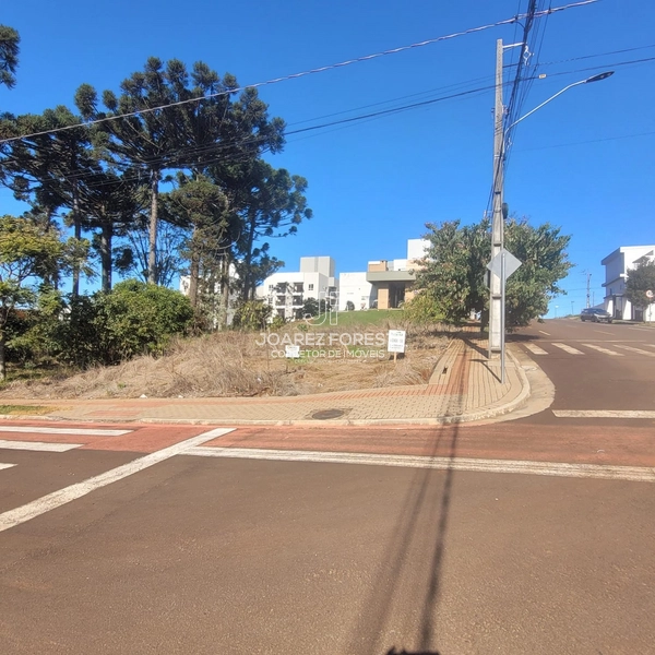 Terreno no Vederti: 1ª foto da galeria de imagens do imóvel