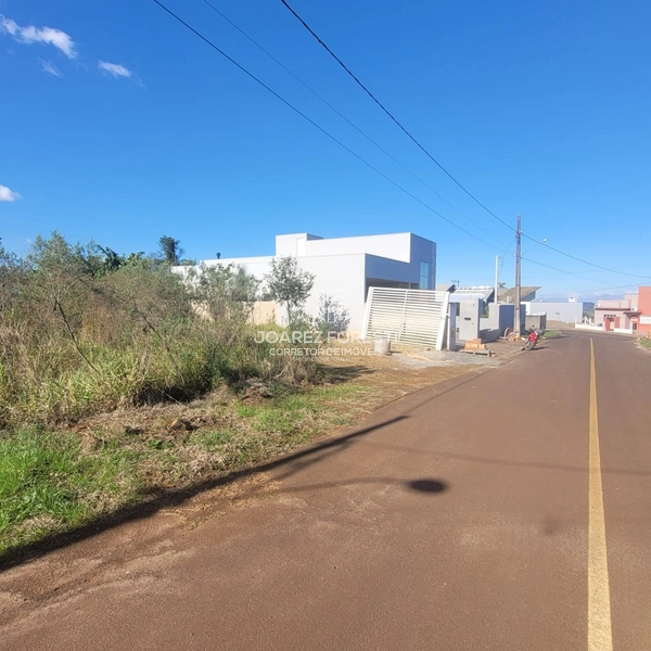 Terreno no Trevo de Cordilheira: 3ª foto da galeria de imagens do imóvel