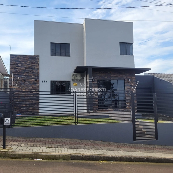 Casa no Bairro Desbravador em Chapecó sc: 1ª foto da galeria de imagens do imóvel