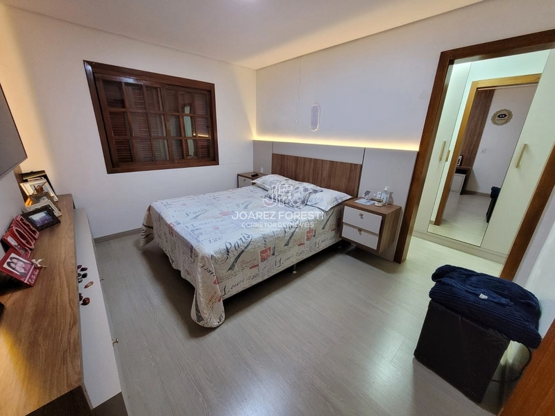 Casa toda mobiliada com piscina no bairro Desbravador em Chapecó -SC.: 6ª foto da galeria de imagens do imóvel