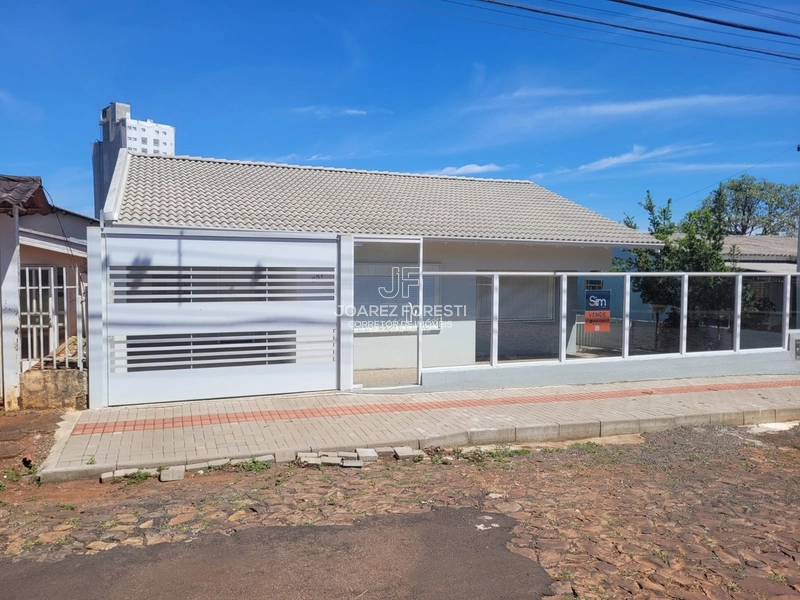 Casa a venda no Bairro Lider em Chapecó -SC.