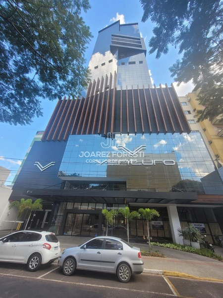 Sala comercial a venda no Centro de Chapecó - SC: 1ª foto da galeria de imagens do imóvel