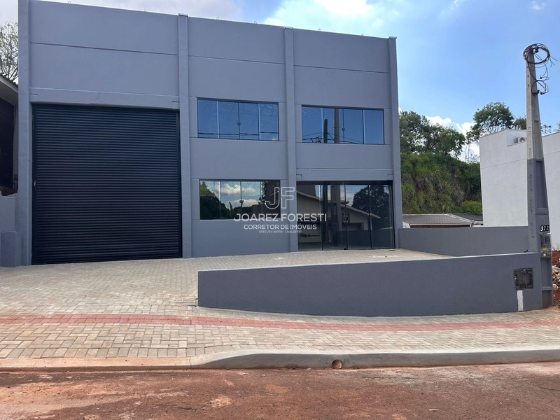 Barracão novo já alugado para investidor.: 3ª foto da galeria de imagens do imóvel