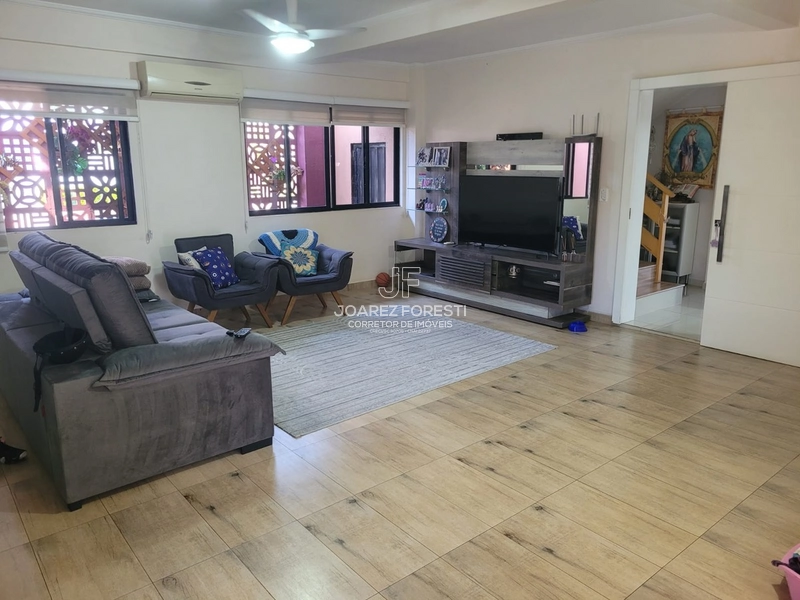 Casa a venda no Bairro Presidente Medici em Chapecó sc.: 6ª foto da galeria de imagens do imóvel