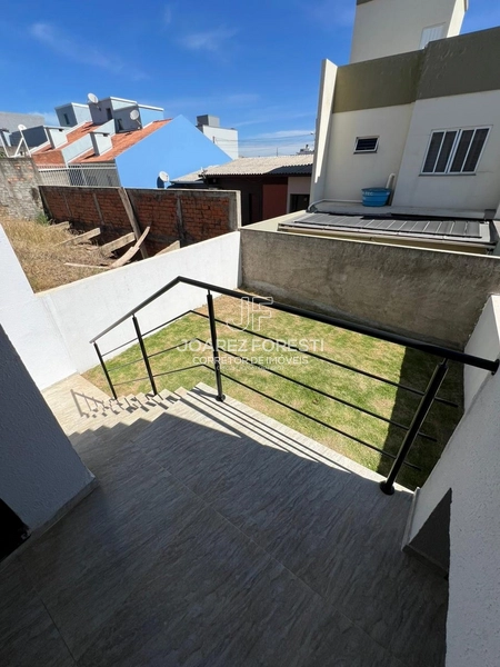 Vendo sobrado no bairro Desbravador: 10ª foto da galeria de imagens do imóvel