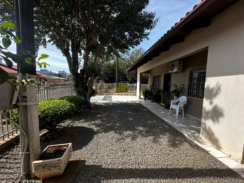 Casa a venda no Bairro Jardim América