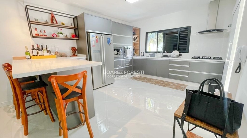 Vendo casa pronta para morar em Chapecó sc.: 4ª foto da galeria de imagens do imóvel