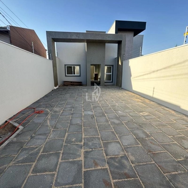 Casa com 1 suíte e 2 demi suíte a venda - Santa Cruz - Cascavel/PR: 2ª foto da galeria de imagens do imóvel