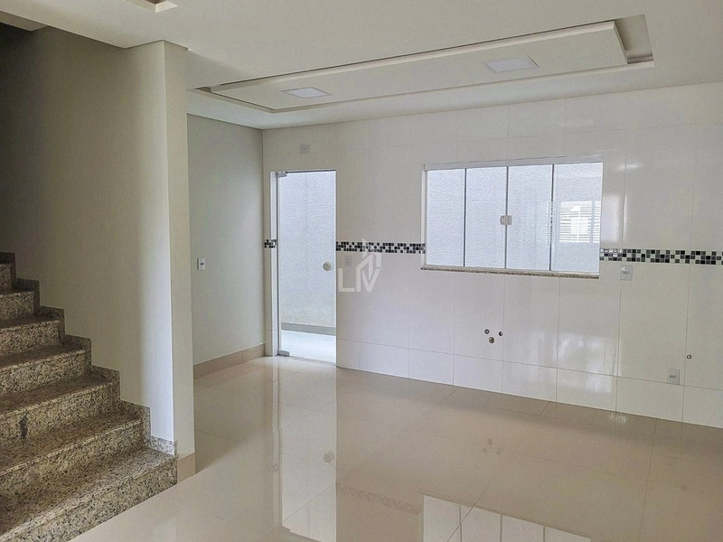 Sobrado com 1 suíte e 2 quartos a venda - Coqueiral - Cascavel: 3ª foto da galeria de imagens do imóvel