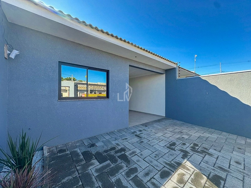 Casa com 3 quartos sendo 1 suíte a venda - Floresta - Cascavel/PR