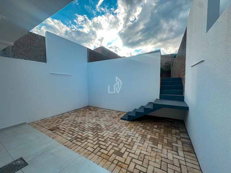 Casa com 2 quartos a venda - Veneza - Cascavel/PR: 3ª foto da galeria de imagens do imóvel