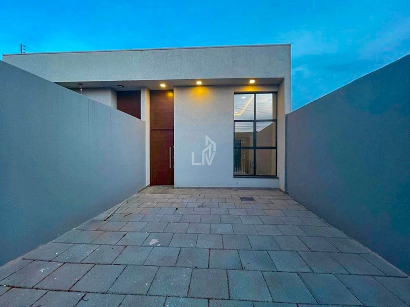 Casa com suite e 2 quartos  a venda - Angra dos Reis - Cascavel/PR