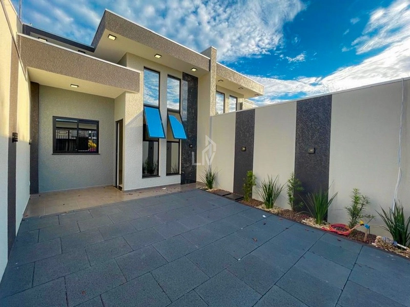 Casa com suite e 2 quartos  a venda - Angra dos Reis - Cascavel/PR