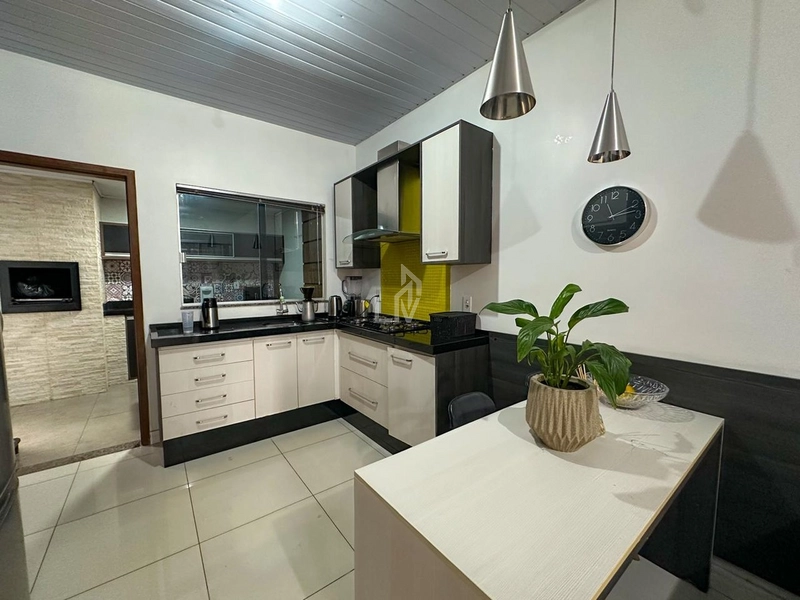 Casa com 3 quartos  a venda - Santa Cruz - Cascavel/PR: 3ª foto da galeria de imagens do imóvel