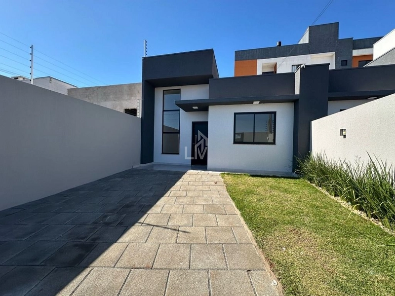 Casa com suite e 1 quarto  a venda - Belmonte - Cascavel/PR