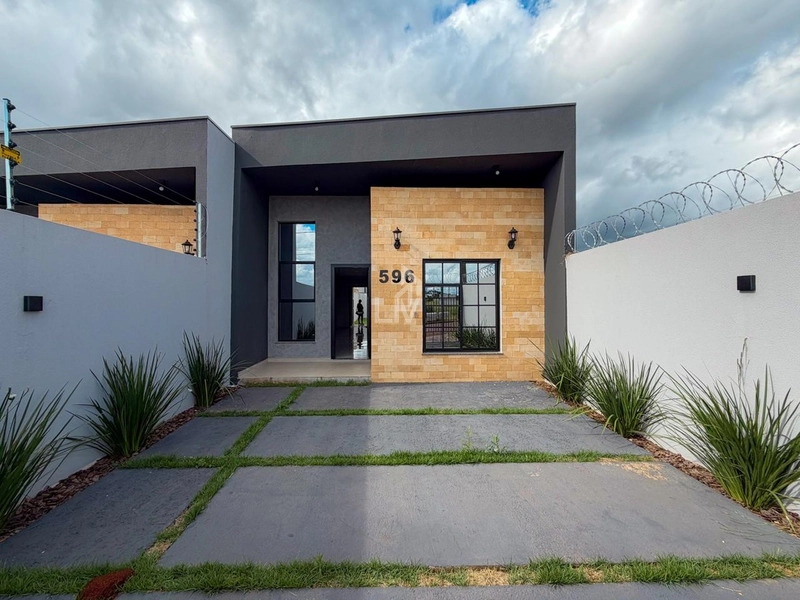 Casa suite e 2 quartos a venda - Veredas - Cascavel/PR