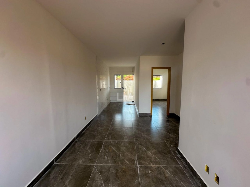 Casa com 2 quartos  a venda - Interlagos - Cascavel/PR: 2ª foto da galeria de imagens do imóvel