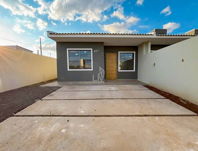 Casa com 3 quartos  a venda - Interlagos - Cascavel/PR: 1ª foto da galeria de imagens do imóvel