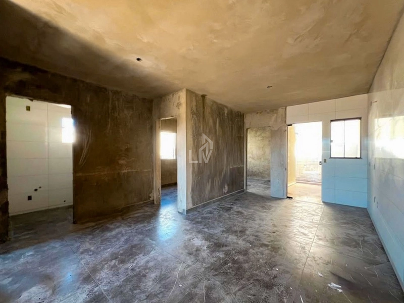 Casa com 3 quartos  a venda - Interlagos - Cascavel/PR: 3ª foto da galeria de imagens do imóvel