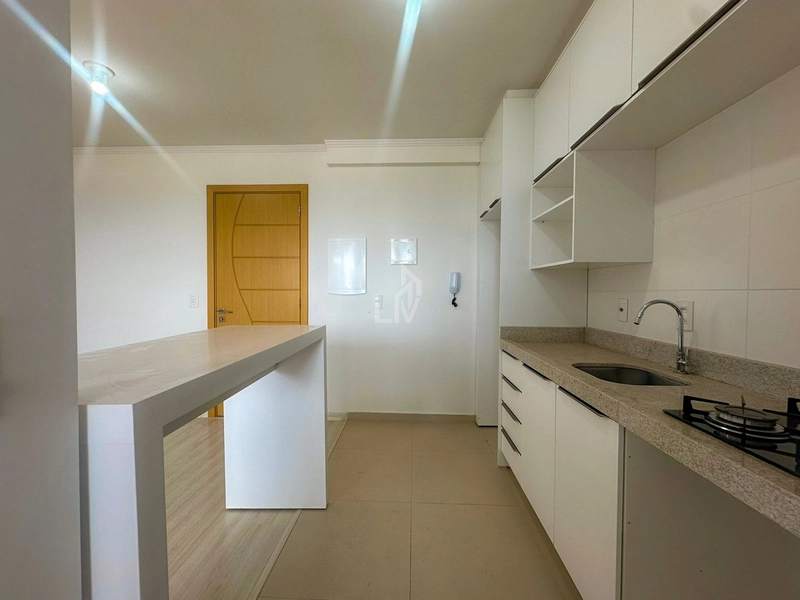 Apartamento com 1 suíte e 2 quartos para locação - Centro - Cascavel: 2ª foto da galeria de imagens do imóvel