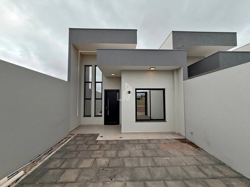 Casa Suite e 2 Quartos  a venda - Vale Verde - Cascavel/PR