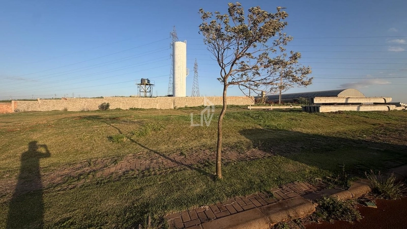 Terreno a venda - Vista Linda - Cascavel: 4ª foto da galeria de imagens do imóvel