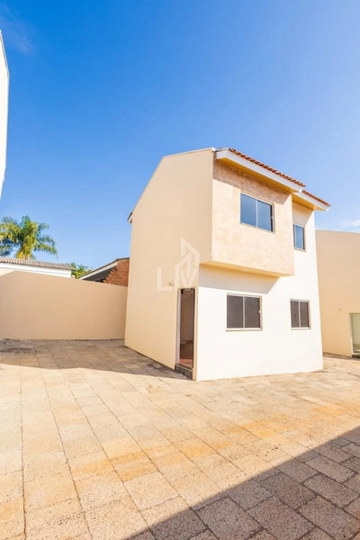 Sobrado em Condominio com 2 quartos a venda - Floresta - Cascavel/PR: 1ª foto da galeria de imagens do imóvel