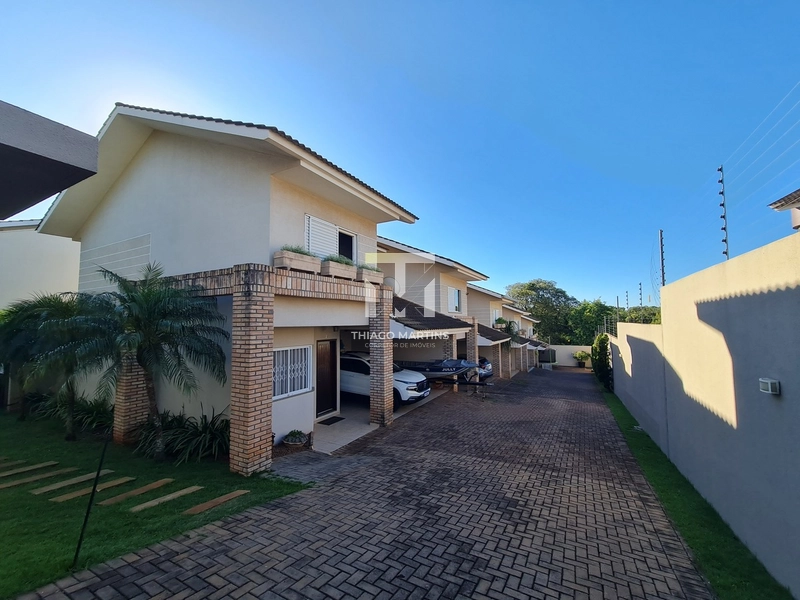 SOBRADO EM CONDOMÍNIO FECHADO SEMI-MOBILIADO Á VENDA NO COUNTRY: 2ª foto da galeria de imagens do imóvel