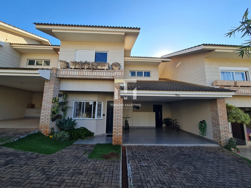 SOBRADO EM CONDOMÍNIO FECHADO SEMI-MOBILIADO Á VENDA NO COUNTRY: 1ª foto da galeria de imagens do imóvel