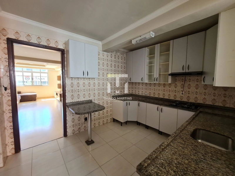 APARTAMENTO COM 3 QUARTOS SEMI-MOBILIADO PARA LOCAÇÃO NO CENTRO: 11ª foto da galeria de imagens do imóvel