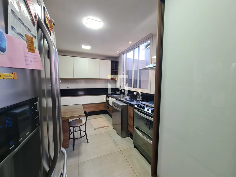 SOBRADO SEMIMOBILIADO VENDA OU LOCAÇÃO EM CONDOMÍNIO FECHADO: 8ª foto da galeria de imagens do imóvel