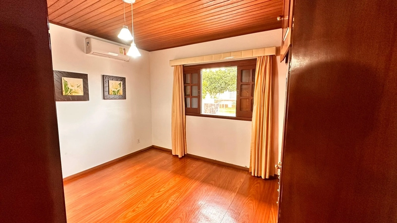 Casa semimobiliada próxima ao mar no bairro Santa Rita de Cássia Sul: 6ª foto da galeria de imagens do imóvel