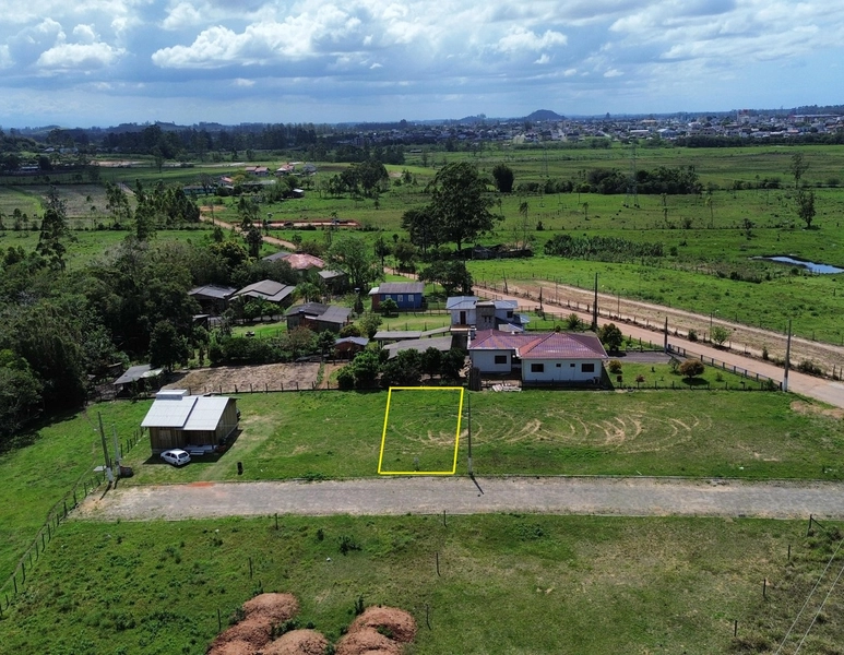 Terreno de 302,64 m² no bairro São Camilo em Sombrio: 1ª foto da galeria de imagens do imóvel