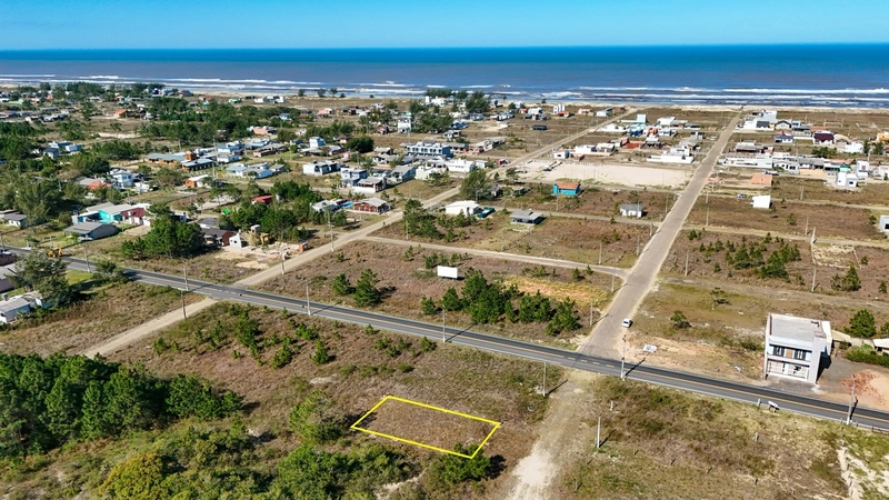 Terreno no Bairro Tapera – Passo de Torres: 3ª foto da galeria de imagens do imóvel