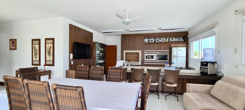 Casa de Alto Padrão - Terceira Avenida: 20ª foto da galeria de imagens do imóvel