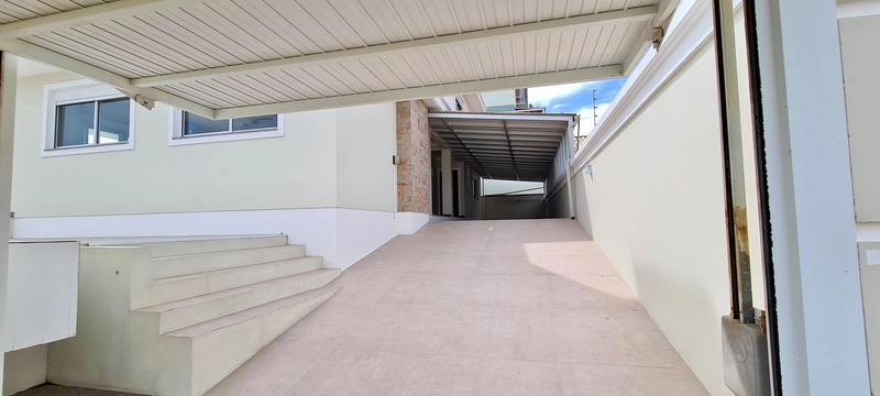 Casa de Alto Padrão - Terceira Avenida: 5ª foto da galeria de imagens do imóvel