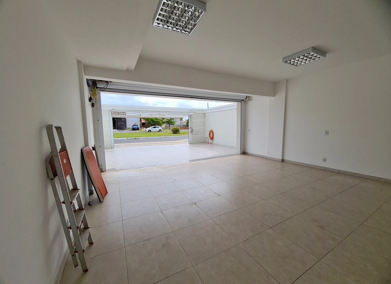 Casa de Alto Padrão - Terceira Avenida: 19ª foto da galeria de imagens do imóvel