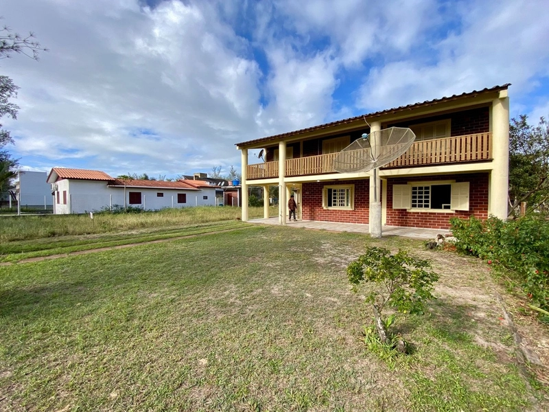 Sobrado Mobiliado com 4 Quartos e 247m² na Praia Lagoa Cortada: 2ª foto da galeria de imagens do imóvel